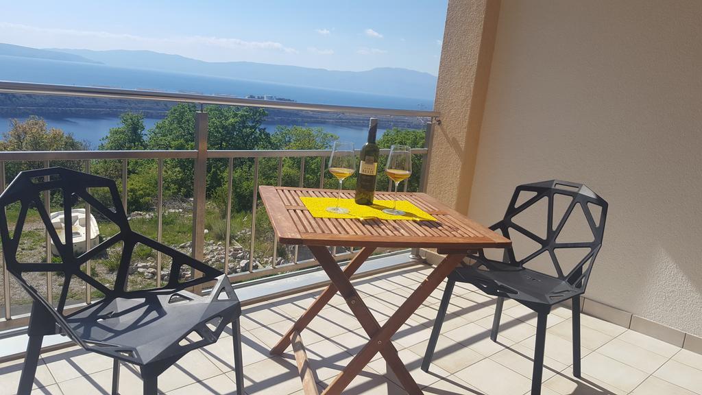 Guest House Suzana Omišalj Kültér fotó